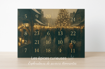 Calendrier de l'Avent avec scène de marché de Noël illuminé, numéros dorés, ambiance festive chaleureuse.
